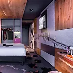 Alpina Eclectic Hotel 4*
