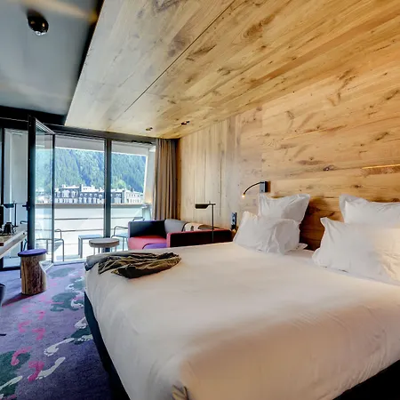 Alpina Eclectic Hotel 4*