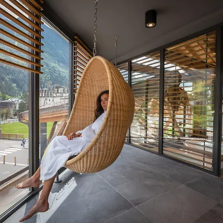 Alpina Eclectic Hotel 4*