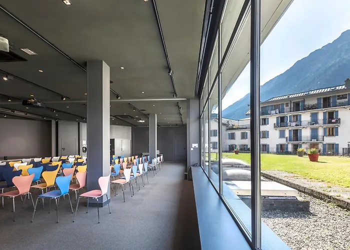 酒店 阿尔皮纳埃克莱克蒂克酒店