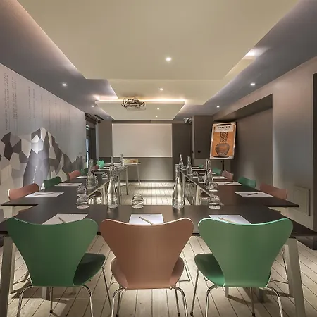 Alpina Eclectic 4* Шамони
