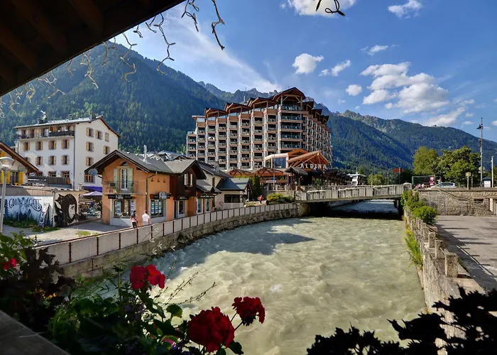 Alpina Eclectic Chamonix Mont Blanc