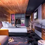 Szálloda Alpina Eclectic 4*